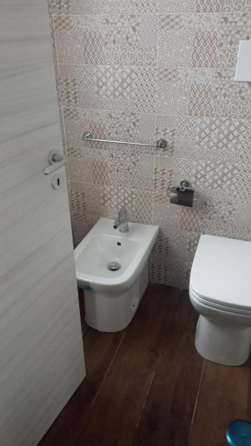 Via Cagliari Apartment กาตันซาโร ภายนอก รูปภาพ