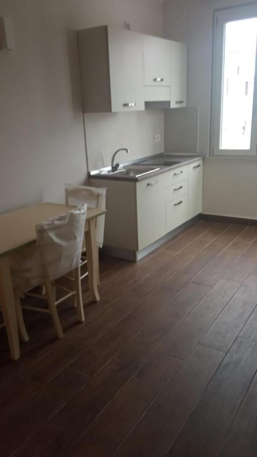 Via Cagliari Apartment กาตันซาโร ภายนอก รูปภาพ